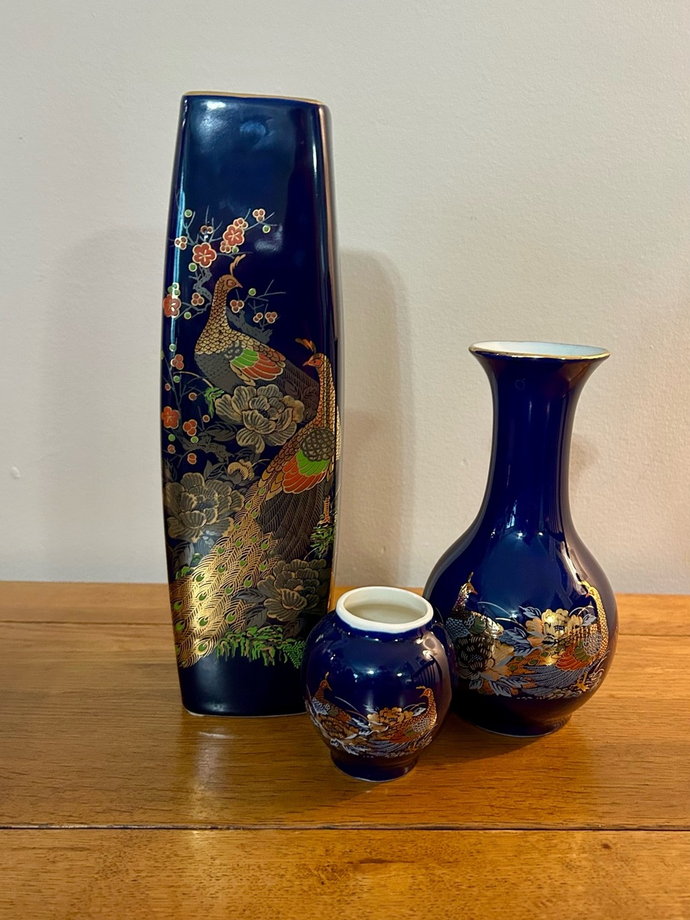 Bintage Blue Hand Painted Peacock-Accent Ceramic Vase (Set of 3)